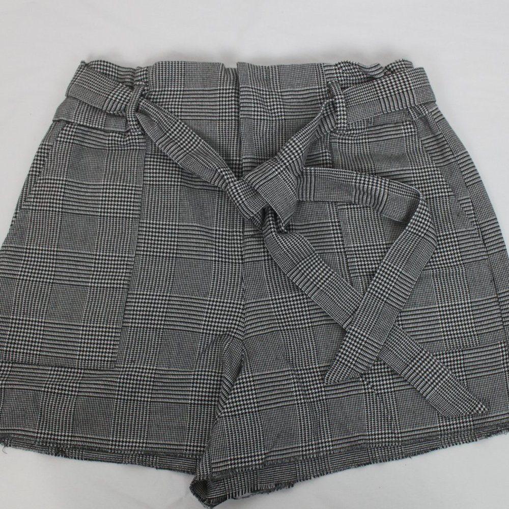 Free w/ Purchase-Zara Trafaluc Collection Remade Shorts - Picture 1 of 8